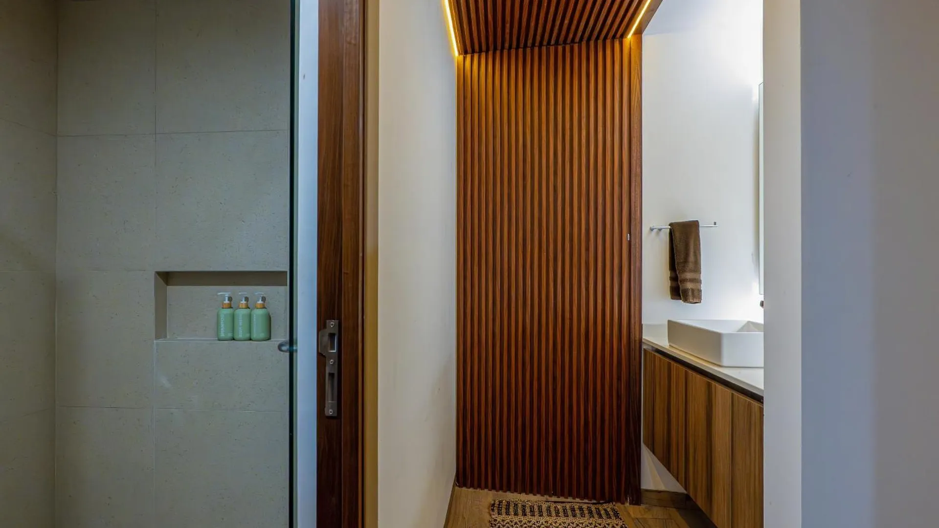 Wooden Retreat Hotel Playa del Carmen 0*,