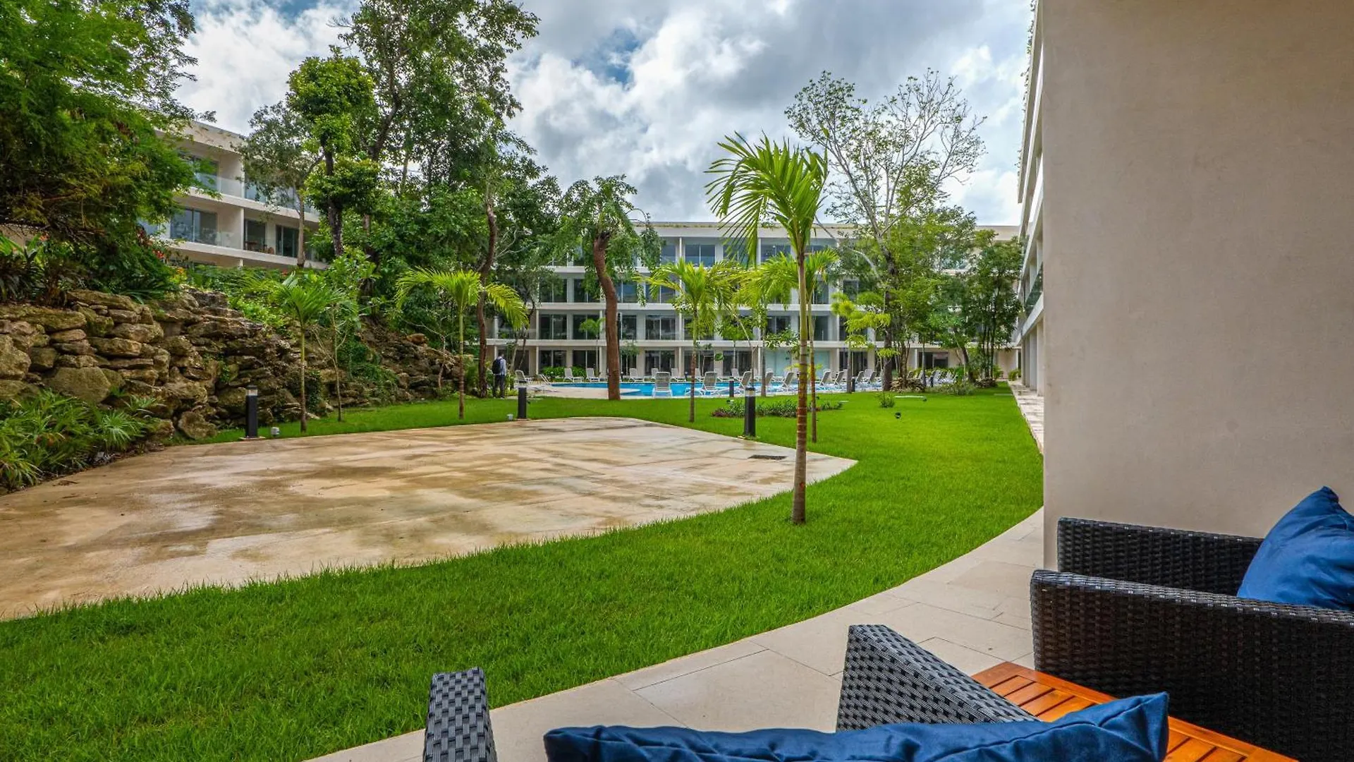 Wooden Retreat Hotel Playa del Carmen 0*,
